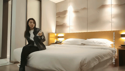 专约高颜值美女【壹屌探花】惊心动魄差点被发现偷拍去重原版+2K修复版合集 预览图 13