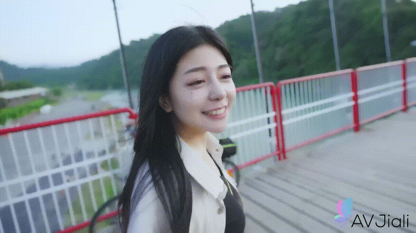 台湾原创国产平台AVJiali 模特 宋雨川 与可爱小辣妹的POV视角激情性爱约会 没有一口饭是白吃的 预览图 1