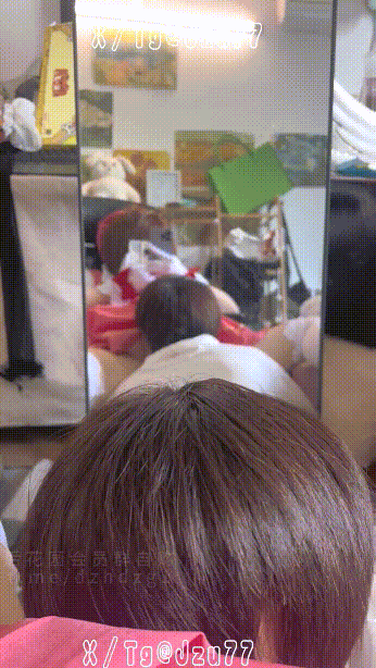 ✅洛丽塔COS少女『季节』加藤惠 摩卡小樱 白丝白手套口交足交榨精！主动女上骑乘榨精(3V) 预览图 3