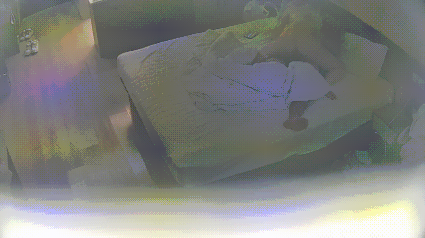 大学城 1-30 少妇穿着大镂空渔网袜跟男人玩情趣 嘴巴不仅会含屌 还能被操 就是画质差了点 不过剧情不差 可以看 预览图 8