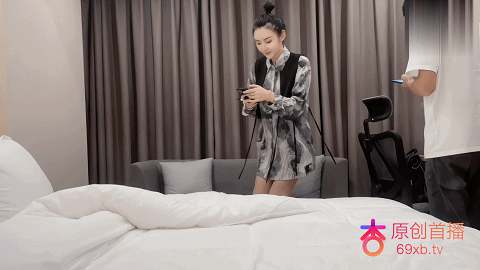 高端约炮【柒哥/阿柒/老王】吴某帆嫖过的顶级外围女,刚下海的学生妹等等AI增强版合集 预览图 4