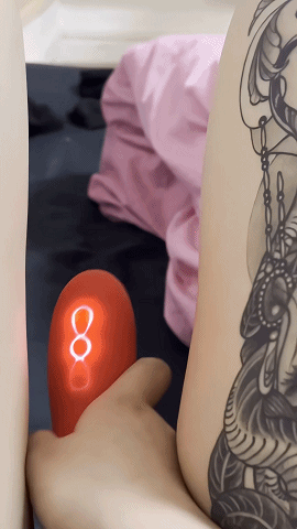 ⭐快手骚骚小妹 重庆美杜莎 自拍摸奶吃鸡啪啪福利13V 预览图 4