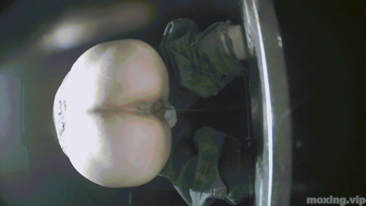 全网首发❤️【厕拍】酒吧绿光系列 后拍几百位小姐姐尿尿 「某房原版」合集【268V+12.4G】 预览图 52