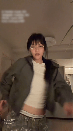 推特裸舞小美女 yum707玉米 2月开门裸舞 DJ心如止水 奶头卡衣 预览图 1