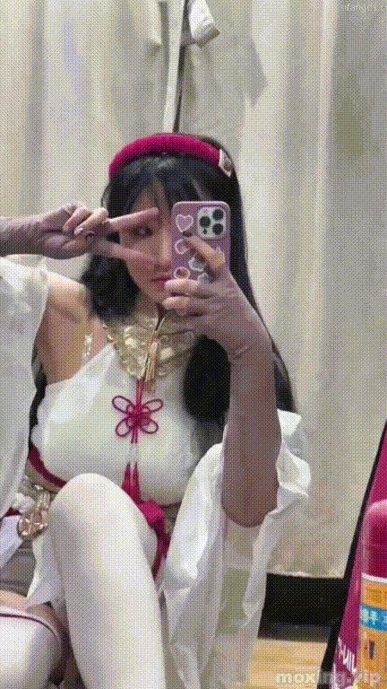 全网首发【泄密曝光】迷人骚气的青春 淫荡学生妹反差婊11-20期大合集 「某房原版」共222位母狗【2324V+NP+32G】 预览图 21