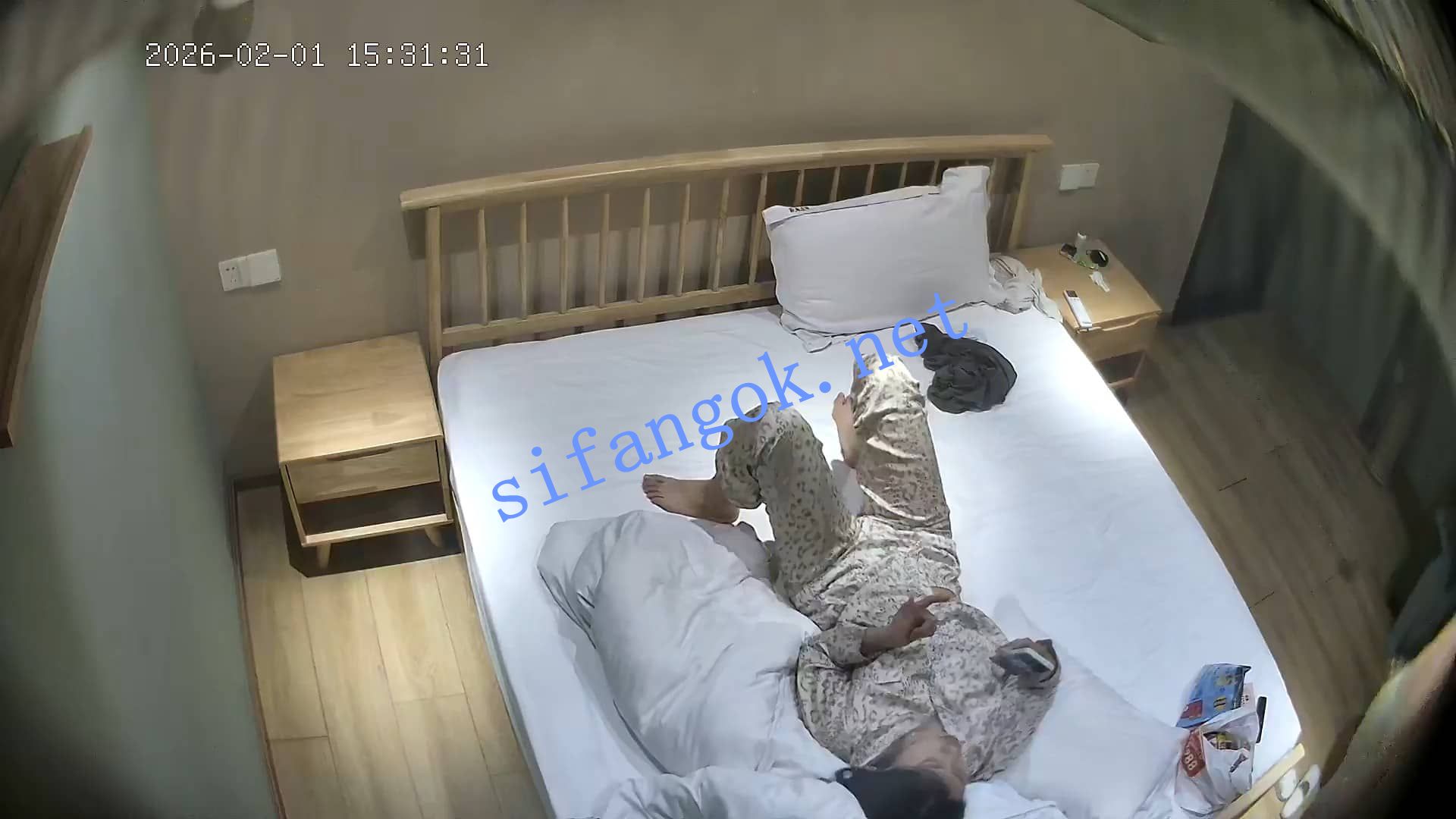 ❤️20260201❤️舔逼狂魔把气质女友舔的意乱情迷一脸的享受 预览图 18