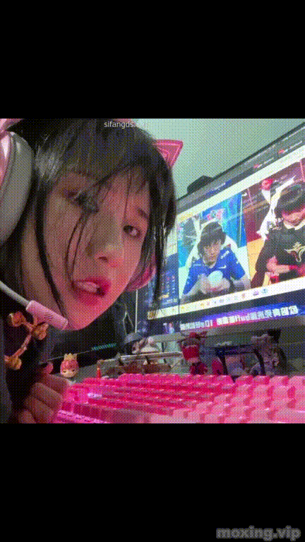 全网首发【泄密曝光】迷人骚气的青春 淫荡学生妹反差婊11-20期大合集 「某房原版」共222位母狗【2324V+NP+32G】 预览图 23