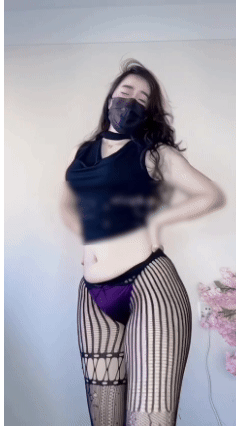 抖音50W大主播 徐小闹 圈子福利骚舞 动感节拍肉肉性感摇… 预览图 23