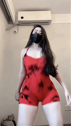 抖音50W大主播 徐小闹 圈子福利骚舞 动感节拍肉肉性感摇… 预览图 7