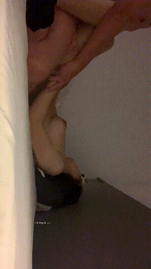 ⚫️约炮大神爆肏微醺女大学生，床上操到地板，太生猛了，妹子欲仙欲死受不了 预览图 1