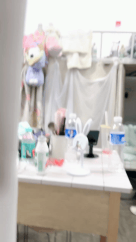 偷拍舍友和女厕学生回归 大秀扩音器展示粉嫩子宫口 预览图 18