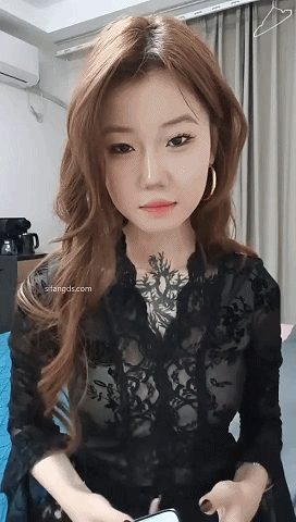 户外露出【碧梨付洁】酥胸美腿，校花勾搭精壮小伙，各种姿势骑乘位啪啪。 预览图 19