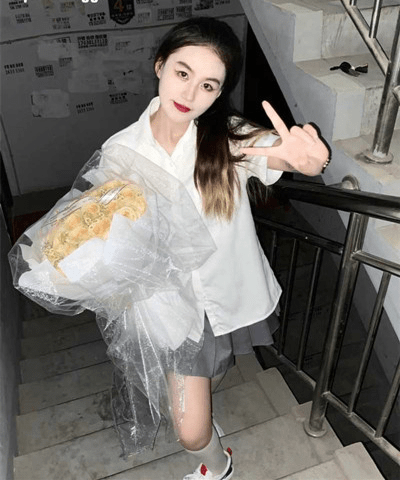 河南南阳师范学院王玥被富二代调教开发❤️人美活好床技狂野 罕见的顶级母狗！ 预览图 1