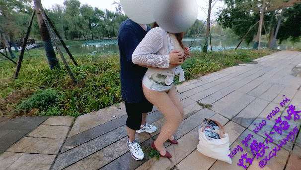 户外真实勾引露出【性感小猫咪】视频合集 预览图 11