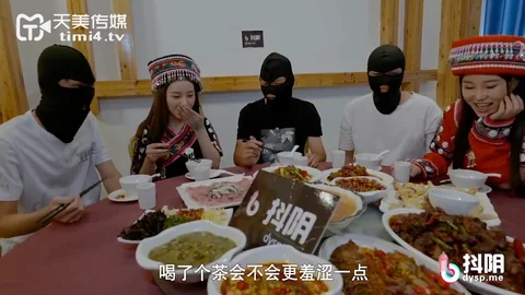 抖阴旅行射 – 15集全集 全国各地景点群交群P 搞笑色情游戏综艺 男女优整活合集【15V20G】 预览图 32