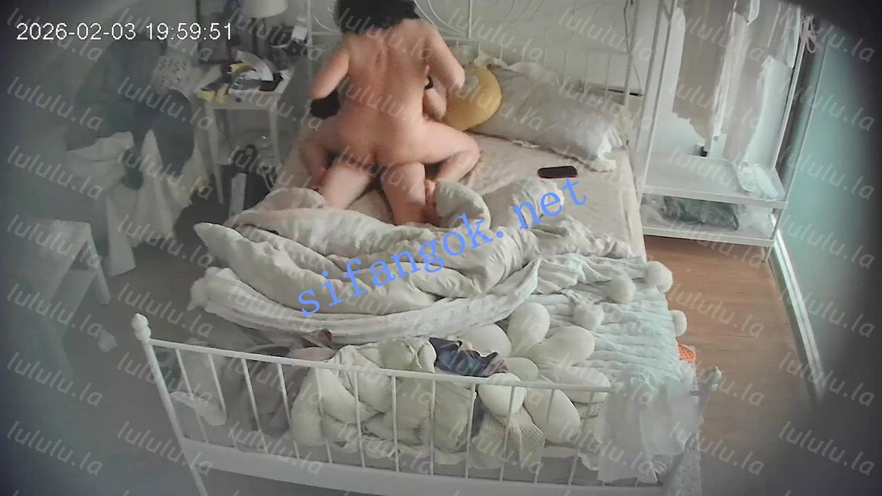 ❤️20260203❤️大奶白嫩女友刚进房间就被男友迫不及待后入 预览图 12