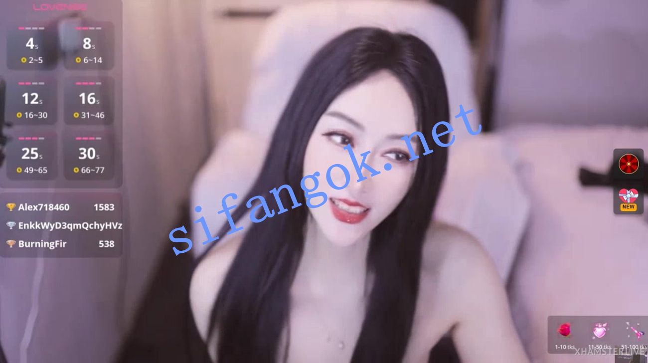 ❤❤❤ST模特下海，stripchat【Oliviari】自慰喷水，双镜头特写 预览图 1