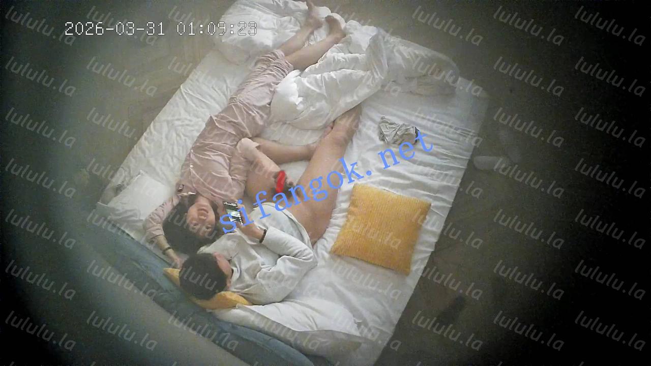 ❤️20260331❤️美女俏皮的逗弄男友JJ被按住屁股后入射嘴里