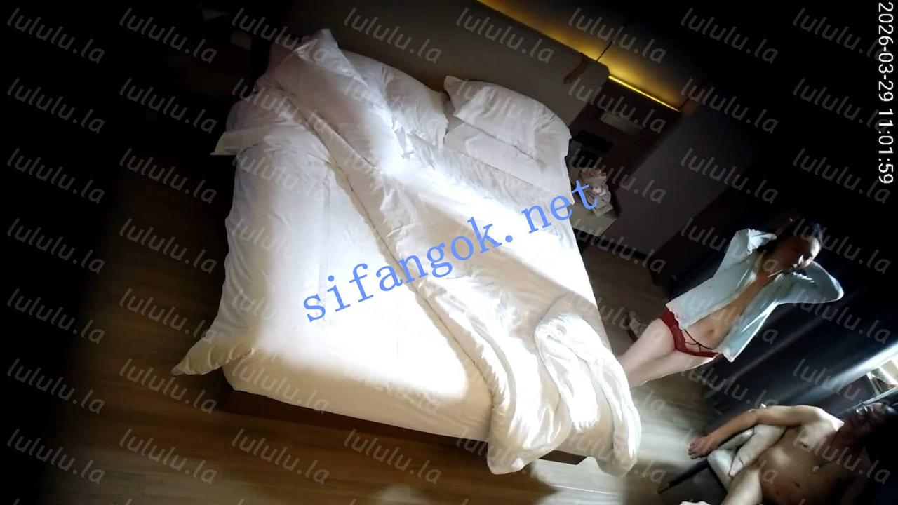 ❤️20260329❤️身材不错的气质少妇酒店和老登偷情被干两场